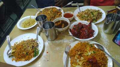 Hotel Super Kitchen Restaurant