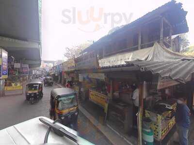 Vaishali Gujrati Thali