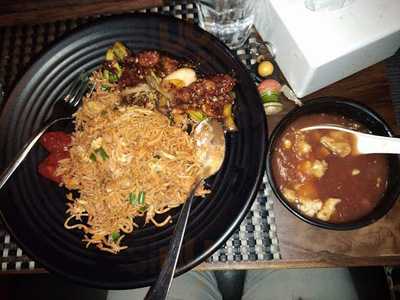 Modern China Kitchen