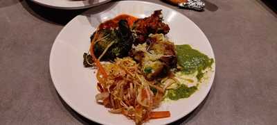 Roshan Bar And Restaurant