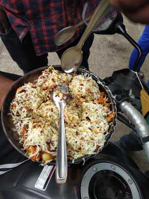 Dasrath Sandwich Korner