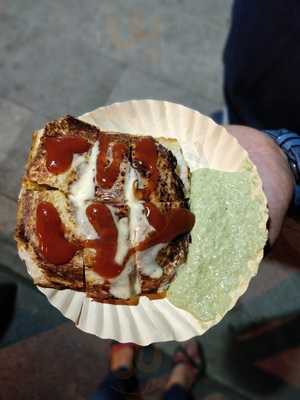 Dasrath Sandwich Korner