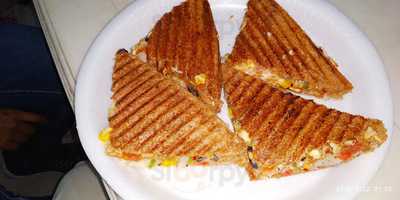 Grillz Sandwich & More