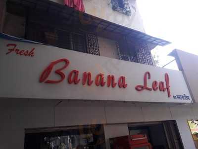 Fresh Banana Leaf