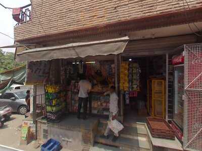 Riyaz Chicken Corner