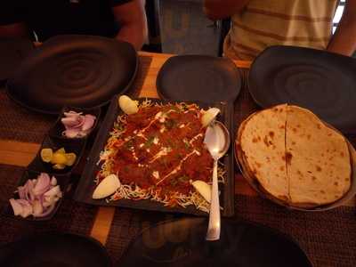 Hotel Real Taste Restaurant