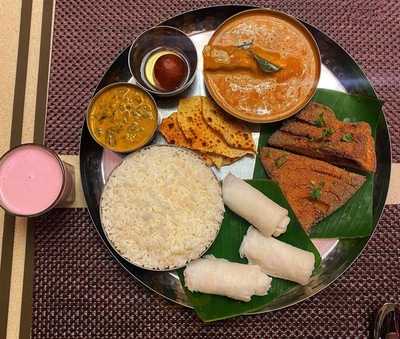 Golden Chimney Restaurant & Bar