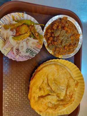 Krishna Chhole Bhature