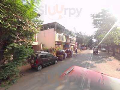 Suyogi Family Restaurant & Bar