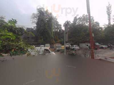 Babal Chicken & Ocean Fish