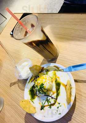 Dill Sweets & Bakers