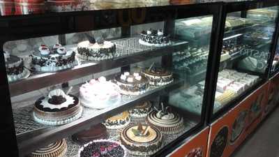 Dill Sweets & Bakers