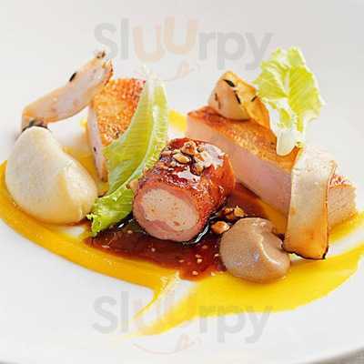 Greenhouse On The Ridge