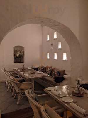 Greenhouse On The Ridge