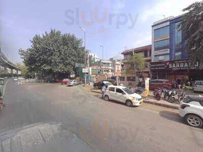 Sardar Ji Family Restaurant