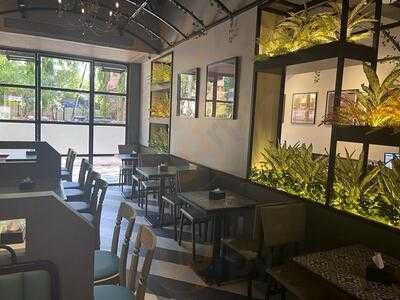 Prakash Bar And Restaurant