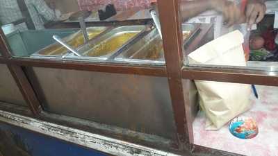 Melroy's Tasty Food Parlour