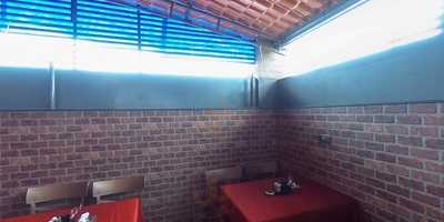 Modern Kitchen And Bar