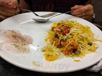 Sarathi Restaurant & Bar