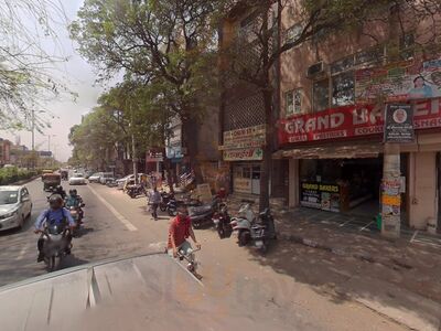 New Bhai G Chicken Corner