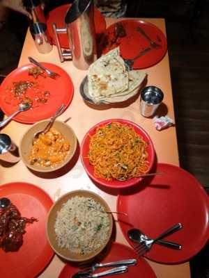 Siddesh Famliy Restaurant