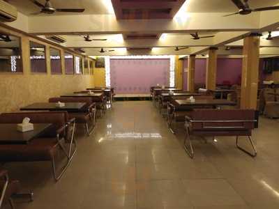 Sanjraj Restaurant & Bar