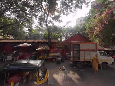 Sereno Ice Cream Parlour