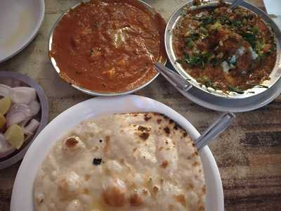 Hotel Sadguru Restaurant