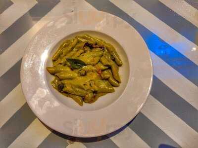 Fable, Andheri, Lokhandwala