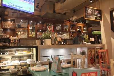 Fable, Andheri, Lokhandwala