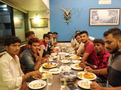 Hotel Amrut Bar And Restaurant