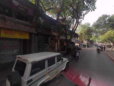 Om Sainath Refreshment