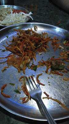 Bawarchi Fast Food And Chinese Corner