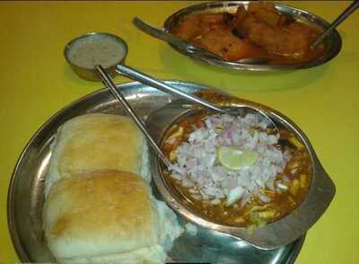 Hotel Sadguru Restaurant