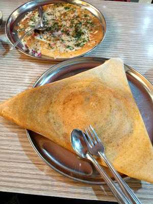 Hotel Sadguru Restaurant