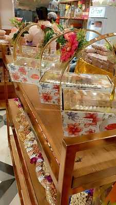 Chanana Ice Cream Parlour