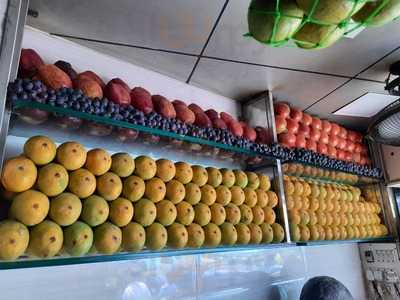 Shri Shankar Vilas Juice Center