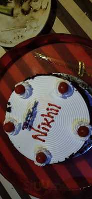 Gurudev Restaurant & Bar