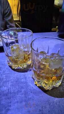 Gurudev Restaurant & Bar