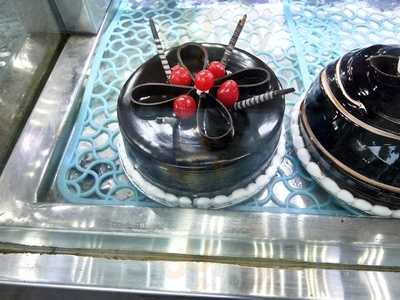 Shree Ji Confectionery & Bakers