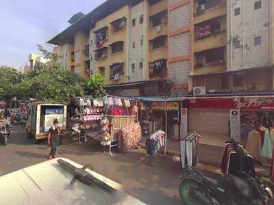 Hotel Chamans Saoji Restaurant