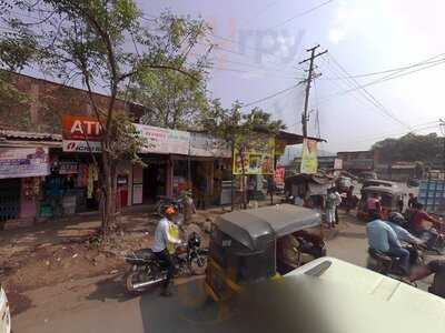 Shri Tungareshwar Sweets Corner