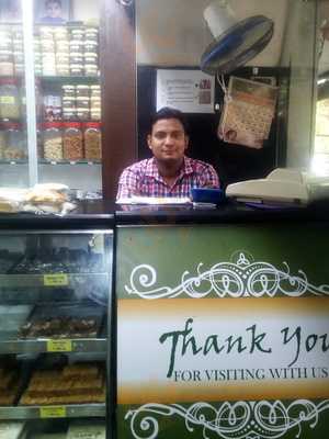 Dodh Sarita Snack Corner