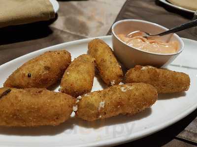 Sagar Restaurant & Bar