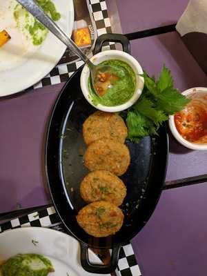 Sagar Restaurant & Bar