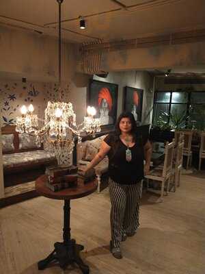 The Butler And The Bayleaf