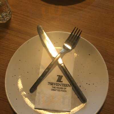 7seventeen - The House Of Crafted Food