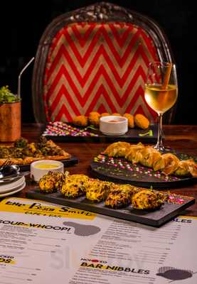 The Bigg Small Cafe + Bar