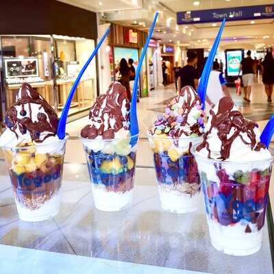 Yogoo! Natural Frozen Yogurt