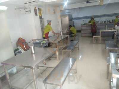 Annapoorneswari Iyer Mess